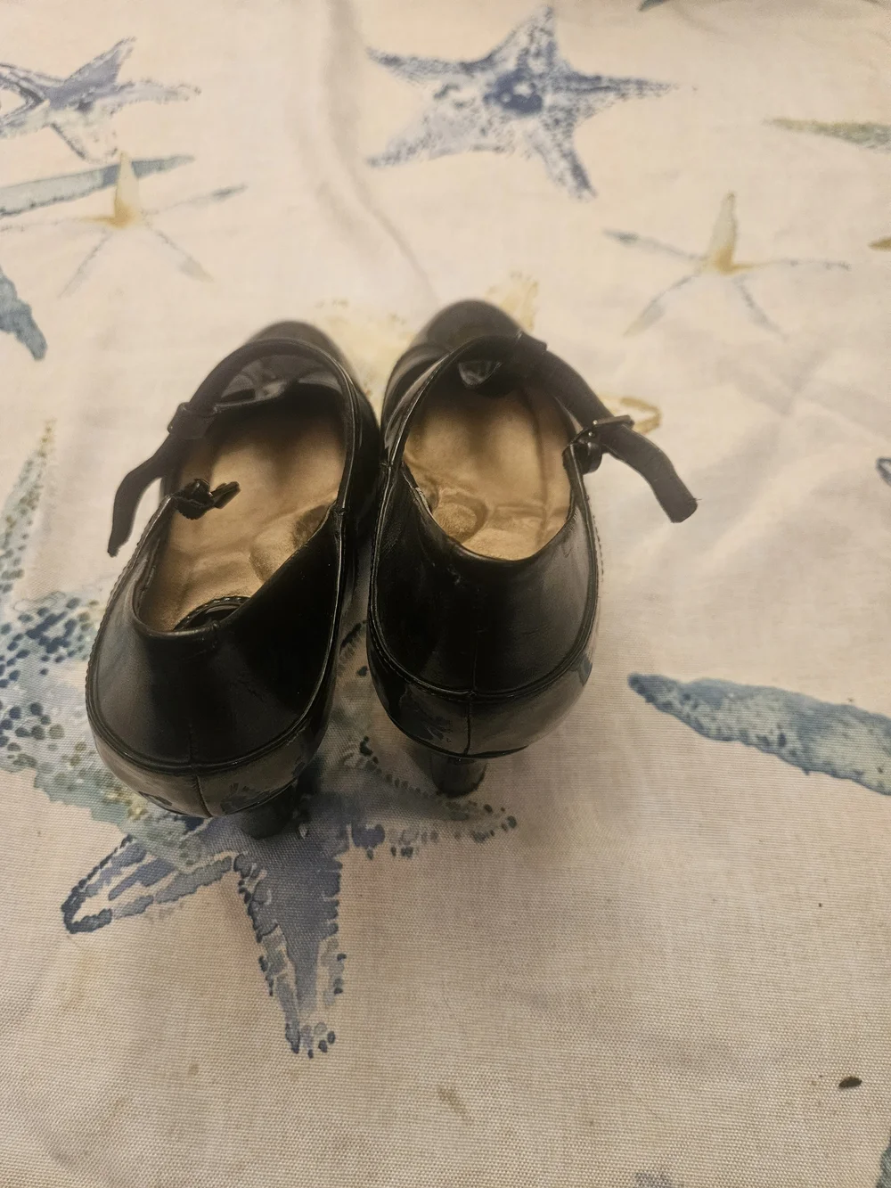 Giani Bernini glossy patent